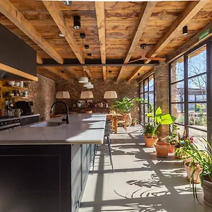 https://mas-terrers.catalonia-hotels.com